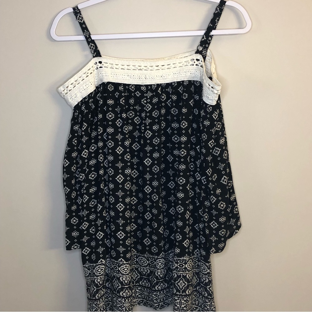 Warehouse One Off Shoulder Peasant Top/Medium - Picture 3 of 6